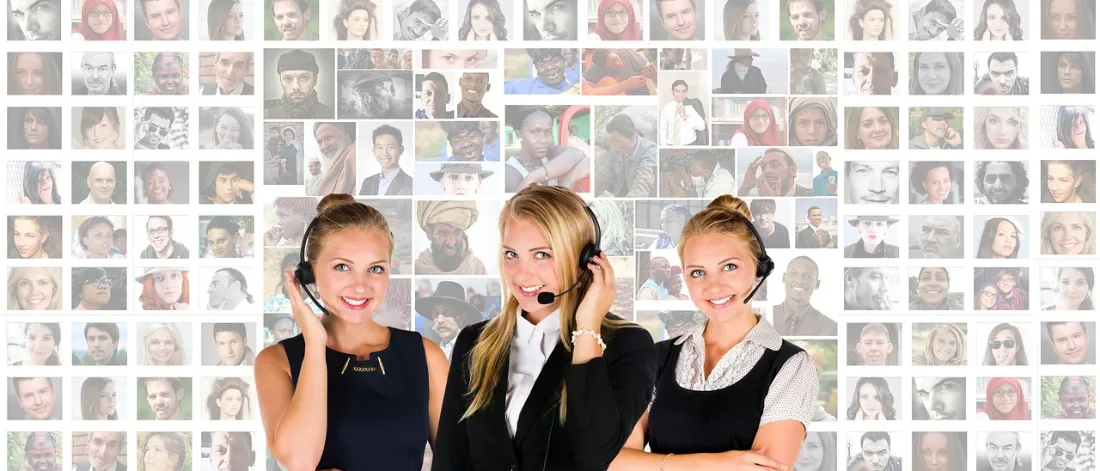 call center, headset, woman, people — Yapay Zekâ Destekli Müşteri Hizmetleri: Sınırları Doğru Çizmek